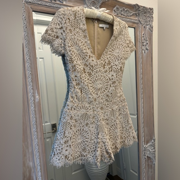 Alexis XS Alexis Alain Lace Romper in Fawn - Picture 8 of 9